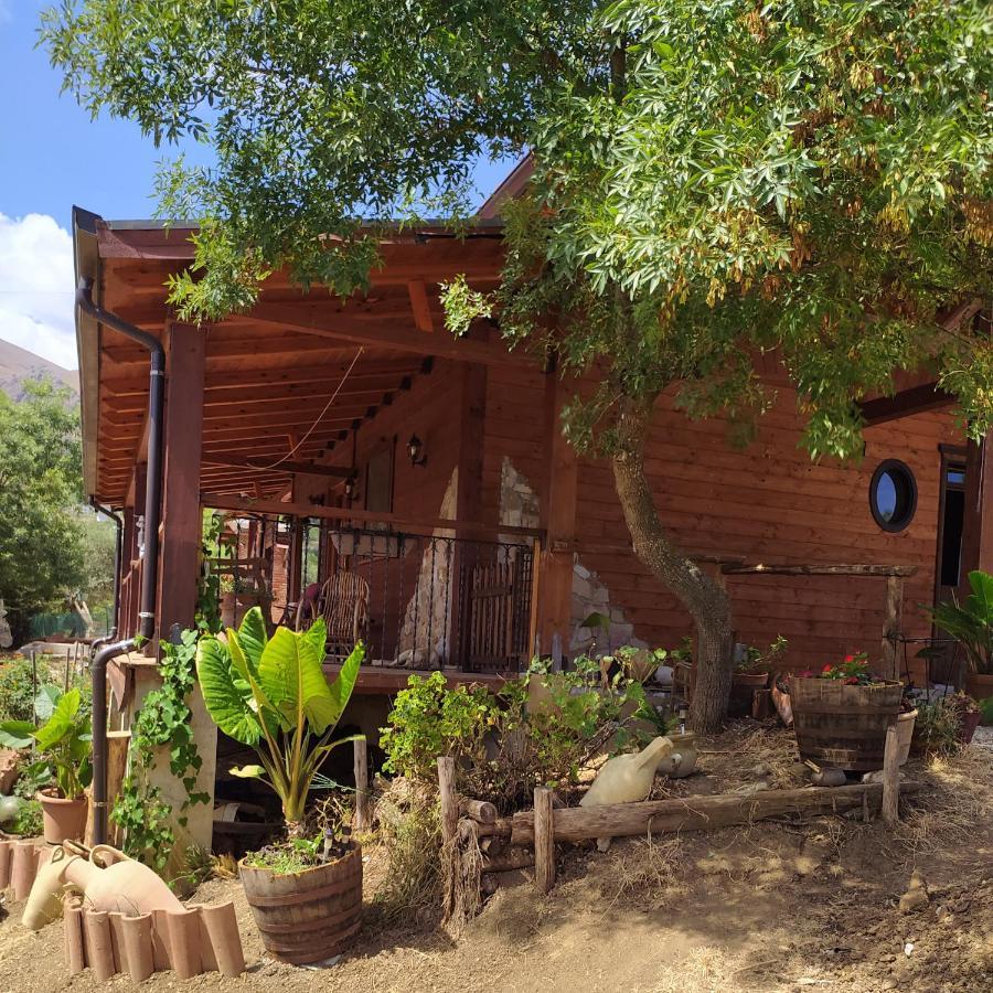 Room In Casa Castiglia A Woodhouse With Beautiful View Close Madonie Park Castelbuono  Exterior foto